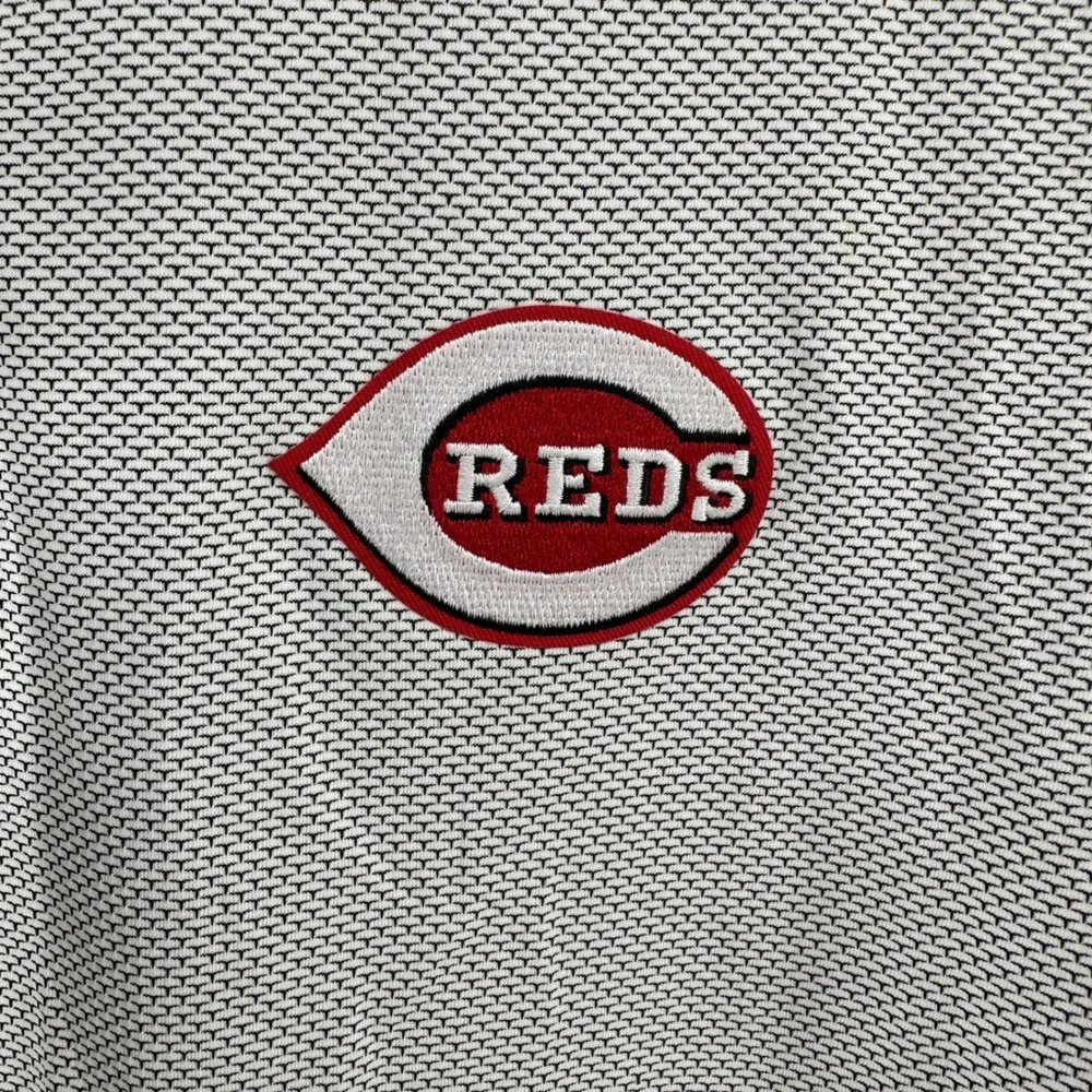 Antigua cincinnati reds
